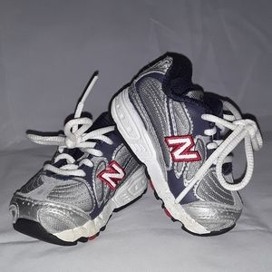 New Balance 545 kids size 2